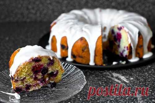Фруктовый кекс в лимонно-сливочной глазури.