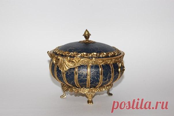 Девочки добрый день . 4 кругленькая ...горшочек...