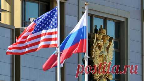 США просят Россию немедленного улучшения отношений - Москва ответила, раскрыв истинную причину страха Штатов 
Власти Соединенных Штатов надеются на улучшение отношений с Российской Федерацией. Так заявила официальный представитель Госдепартамента Хизер Науэрт.
Как отметила Науэрт, Вашингтон больше не хочет в…