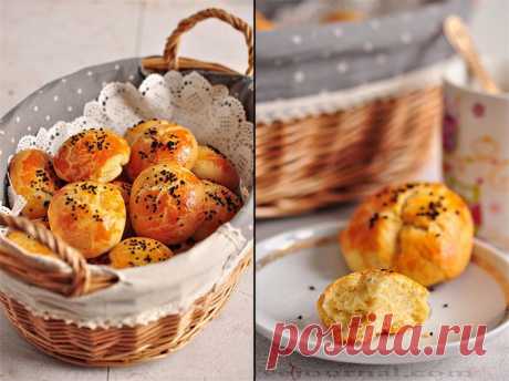 СЫРНЫЕ ТУРЕЦКИЕ БУЛОЧКИ (БЕЗДРОЖЖЕВЫЕ)