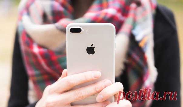 Раздражает HEIC? Вот как снимать в JPEG в iOS 11 Если вы являетесь владельцем iPhone 7 или новей и любите посылать по мессенджерам фотографии друзьям, вы наверняка частенько слышите претензии в том, что на их старых устройствах ваши снимки не отображаются. Связано это с тем, что после установки iOS 11 на вашем новомодном гаджете заработал формат HEIC, который отличается эффективным показателем сжатия. Чтобы устранить это недопонимание без необходимости заставлять друзей переходить на новый…