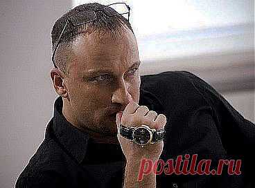 Когда в крепкую семью вдруг приходит беда , там не говорят -  Это из- за тебя.... , там говорят - Я с тобой !!!. И это главные слова в семейной жизни!!! Дмитрий Нагиев