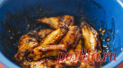 Биолог Лялина высказалась о допустимой норме употребления куриных крылышек. И. о. декана факультета естественных наук Государственного университета просвещения биолог Ирина Лялина высказалась о допустимой норме употребления куриных крылышек. Читать далее