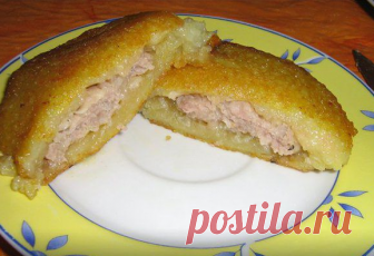 Рекомендую этот рецепт. Люблю готовить такую вкуснятину, а родные поедать 

Ингредиенты:фарш (свинина+говядина) — 300 г,лук репчатый — 1 шт,картофель (крупный) — 6-8 шт,яйца — 2 шт,мука — 1-2 столовые ложки,соль,перец,масло растительное,сметана
Приготовление:
Картофель очис…