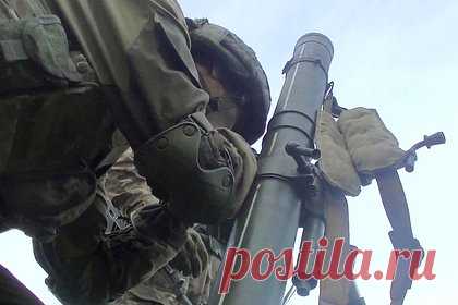 Минобороны показало на видео штурм здания ВСУ подразделениями ВДВ. Минобороны России показало кадры штурма Воздушно-десантными войсками здания, где находились Вооруженные силы Украины (ВСУ). Видеозапись они опубликовали в Telegram-канале. Во время штурма бойцам ВДВ удалось уничтожить шесть украинских военнослужащих, с российской стороны.