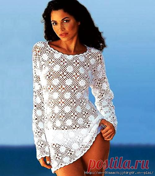 Белая ажурная туника.