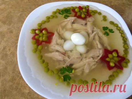 Как приготовить куриное заливное на Пасху
