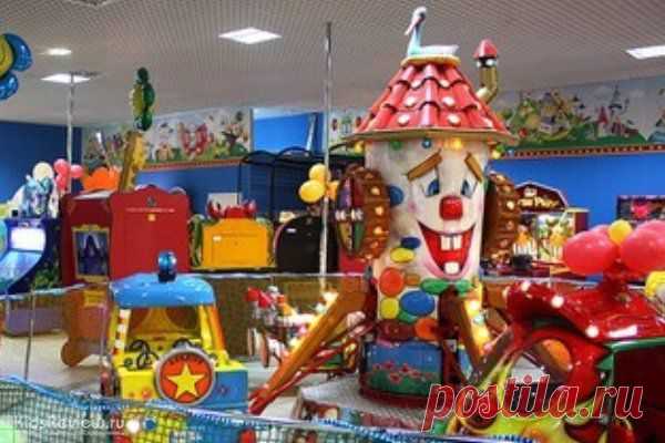 Fun City ("Фан Сити") в ТРК "Тандем", развлекательный центр, аттракционы, детский лабиринт, детское кафе, Казань | Казань KidsReview.ru