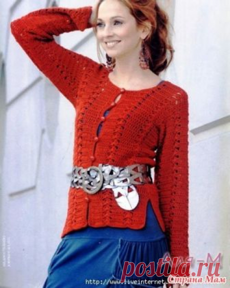 *Коралловый жакет   Вот решила связать такую кофточку себе. Хотела сделать короткий рукав. Но уж больно красиво заканчивается длинный. Поэтому ничего не изменю...