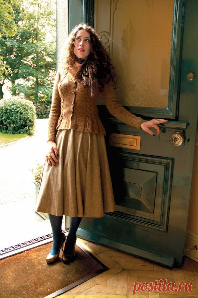 Delphine by Kim Hargreaves - Winter Blooms