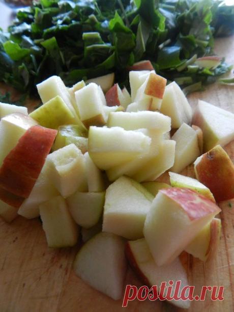 О сезонном щавеле… Пирожки со щавелем и яблоками — Вкусные рецепты