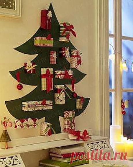 ЕЛОЧКА С ПОДАРКАМИ.