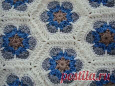 https://www.facebook.com/hilaria.fina