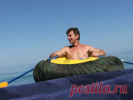 Небо, море, полный штиль.
