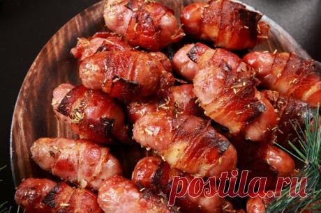 Самые простые рецепты зарубежных блюд к Новому году COVID вынудил нас закрыть границы? Не беда - заграница сама может прийти к вам. "РГ" собрала простейшие рецепты самых популярных блюд, которые традиционно готовят на Рождество и Новый год за рубежом. Много времени у вас они не займут, а домочадцев и гостей точно удивят