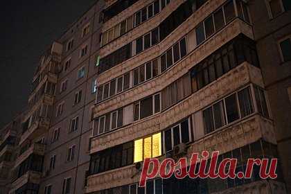 Минфин высказался о распространении льготной ипотеки на вторичное жилье. В Минфине не поддержали идею распространения программы льготной ипотеки на вторичное жилье и не согласились увеличить лимиты на стоимость жилья по этой программе. При этом замминистра Моисеев отметил, что положительно относится к идее поддержать жилищное кредитование с помощью рассрочки на приобретение недвижимости.