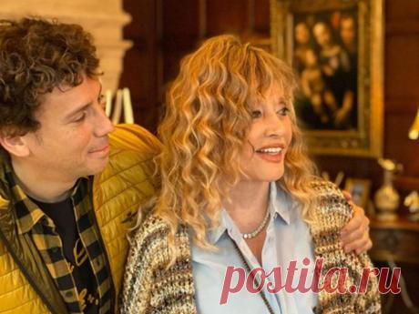 «Алле нужна новая, молодая кровь!»: в России Пугачевой нашли красивую замену Галкину (видео) Последние новости шоу-бизнеса России и мира, биографии звезд, гороскопы - Вешкаймские вести