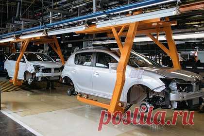 «АвтоВАЗ» возобновил выпуск Lada Granta с «автоматом». «АвтоВАЗ» возобновил производство Lada Granta, оснащенных автоматической коробкой передач. Партия машин с классической трансмиссией-«автоматом» составит около пяти тысяч штук, они будут выпущены в течение года. На данный момент их цены и дата начала продаж неизвестны, автопроизводитель уведомит об этом дополнительно.