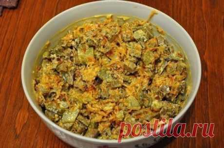 Салатик с печёночкой

Печёнка (варёная) + Жареная морковка с луком + Солёный огурчик!!!
ням-ням !!!