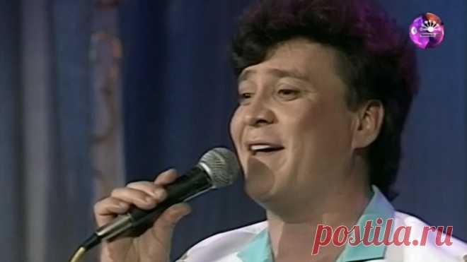 Венер Абдуллин - Хэбэр хал елдэргэ
Венер Абдуллин - Хәбәр һал елдәргә
Нурия Абдуллина көйө, Шәриф Бикҡол һүҙҙәре