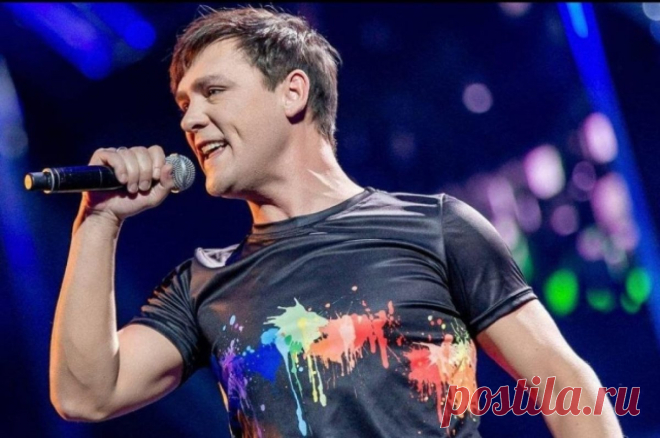 «Разин переехал». Адвокат сообщил подробности дела о хитах Шатунова. По словам Сергея Васильева, в этом деле Разин «выстроил длинную цепочку лжи», которую распутывают до сих пор.