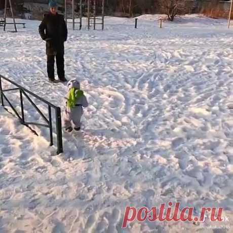 Это чудо родилось в Харьковском экопарке Фельдмана 😊