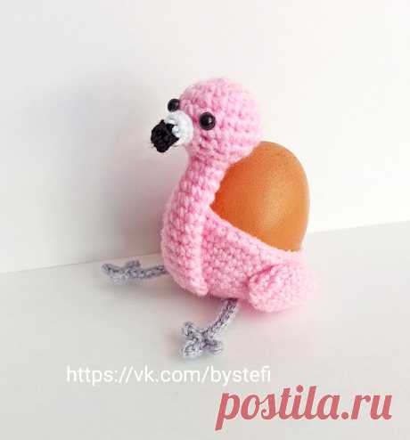 PDF Розовый Фламинго крючком. FREE crochet pattern; Аmigurumi toy patterns. Амигуруми схемы и описания на русском. Вязаные игрушки и поделки своими руками #amimore - розовый фламинго из обычной пряжи, птицы, птичка.