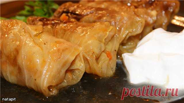 Голубцы в лeгком овощном соусе - кулинарный рецепт