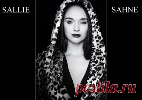 Lookbook женской одежды plus size бренда из Нидерландов Sallie Sahne осень-зима 2018-19