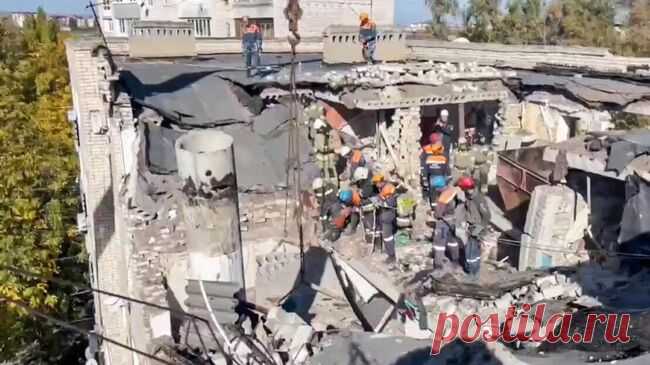На месте взрыва газа в Черкесске продолжают поисково-спасательные работы