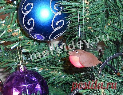 Снегирь — елочная игрушка из пластилина или массы для лепки