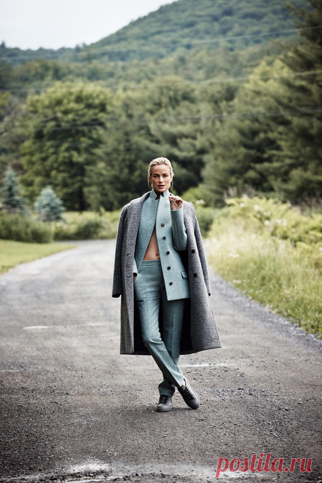 Кэролин Мерфи (Carolyn Murphy) в фотосессии Дэна Мартенсена (Dan Martensen) для журнала Muse (осень 2014)