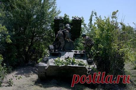 Минобороны Украины признало активное наступление России на купянском направлении. Российские войска ведут активное наступление на купянском направлении в Харьковской области. Об этом заявила замминистра обороны Украины Анна Маляр. Она добавила, что российские военнослужащие продолжают наступление на авдеевском и марьинском направлениях, там ведутся бои.