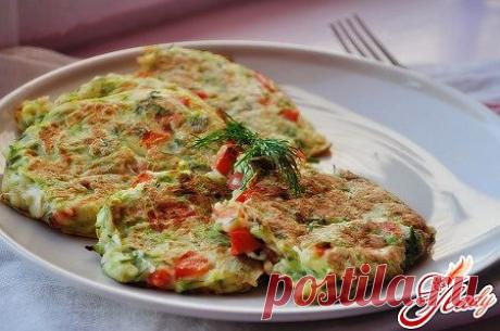 Блины из кабачков: рецепты, ингредиенты, подача на стол