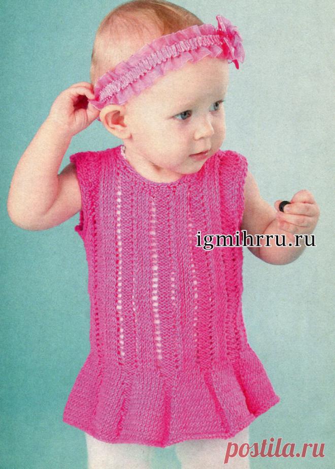 Ажурный малиновый сарафан для малышки 1 года. Вязание спицами для детей