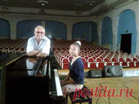 С Камиллой Тенликовой  25.05.2015 г.