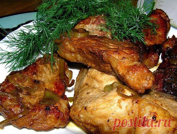 Мясо в имбирно-медовом соусе с чесноком и коньяком