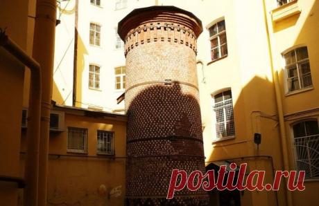 Неразгаданная тайна "Башни Грифонов" в Санкт-Петербурге