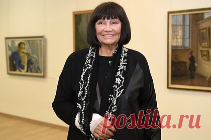 У звезды фильма «Вертикаль» случился сердечный приступ. У народной артистки РСФСР и звезды фильма «Вертикаль» Ларисы Лужиной случился сердечный приступ. Отмечается, что 84-летней актрисе стало плохо дома — у нее начались перепады давления, затрудненное дыхание и боли в груди. Родственники звезды вызвали скорую помощь, врачам удалось стабилизировать состояние артистки.