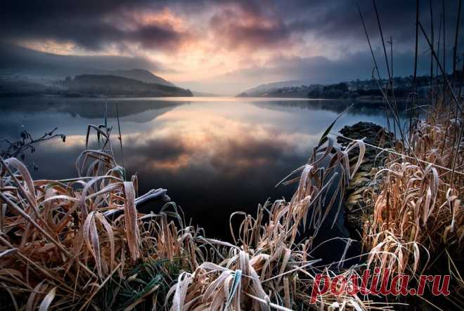 1X - New Years Frost by Gary McParland