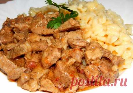 Гуляш из свинины с подливкой - 6 пошаговых рецептов