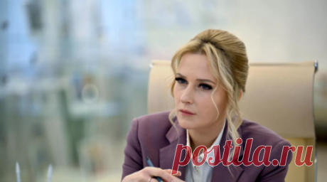 Лантратова сообщила, что пообщалась с украинским омбудсменом Лубинцом. Уполномоченный по правам человека в России Яна Лантратова утром 17 июля общалась с украинским омбудсменом Дмитрием Лубинцом по гуманитарным вопросам. Читать далее