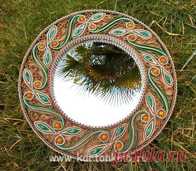 Круглая рамка из картона