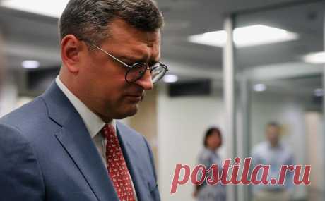 Кулеба предрек «худшую зиму» и сообщил о покупке дров со свечами. Семья главы МИД Украины купила много дров и свечей в ожидании перебоев света ближайшей зимой. Он обратился к Германии с просьбой передать системы ПВО. Москва называла удары по объектам энергетики ответом на действия Украины