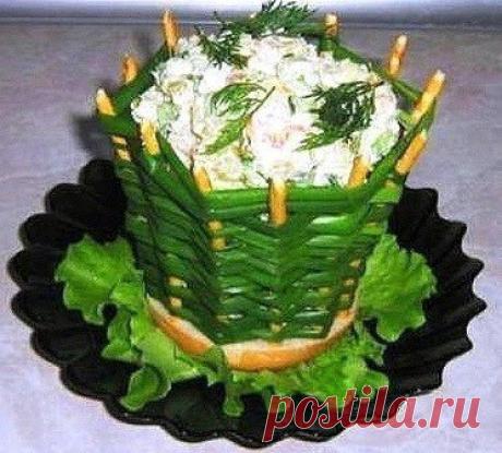 Корзиночка из зеленого лука для праздничного порционного салата
