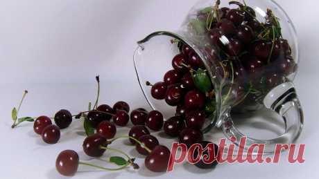 cherry-wallpaper-1366x768.jpg (1366×768)