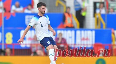 Гохан: «Манчестер Сити» выключился из борьбы за Райса после предложения «Арсенала». Журналист Джек Гохан сообщил, что «Арсенал» смог выбить «Манчестер Сити» из гонки за полузащитника «Вест Хэма» Деклана Райса. Читать далее