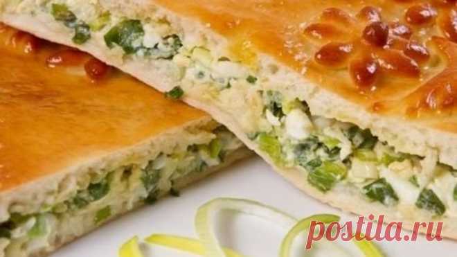 Быстрый - заливной пирог с зелёным луком и яйцом