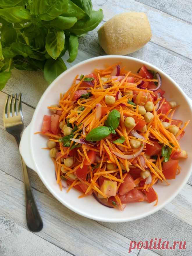 🥗Салат с нутом, помидорами, морковью и красным луком - рецепт автора Ульяна Шевченко