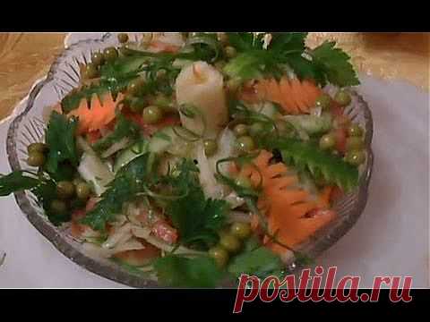 Салаты с квашеной капустой: 7 рецептов / Простые рецепты